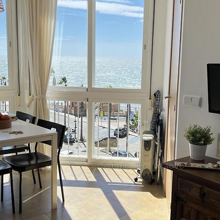 Love Nest By The Sea Wake Up With Ocean Views In Every Room Ruselo R408 تورّوكس كوستا المظهر الخارجي الصورة