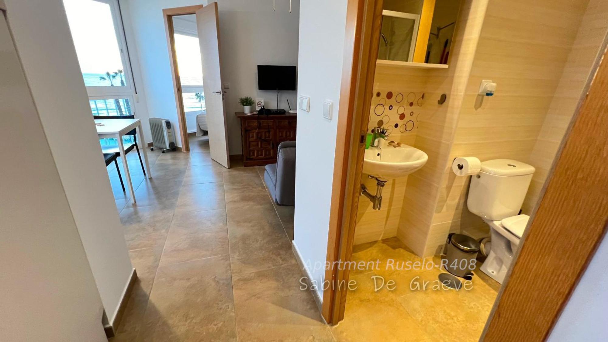 Love Nest By The Sea Wake Up With Ocean Views In Every Room Ruselo R408 تورّوكس كوستا المظهر الخارجي الصورة