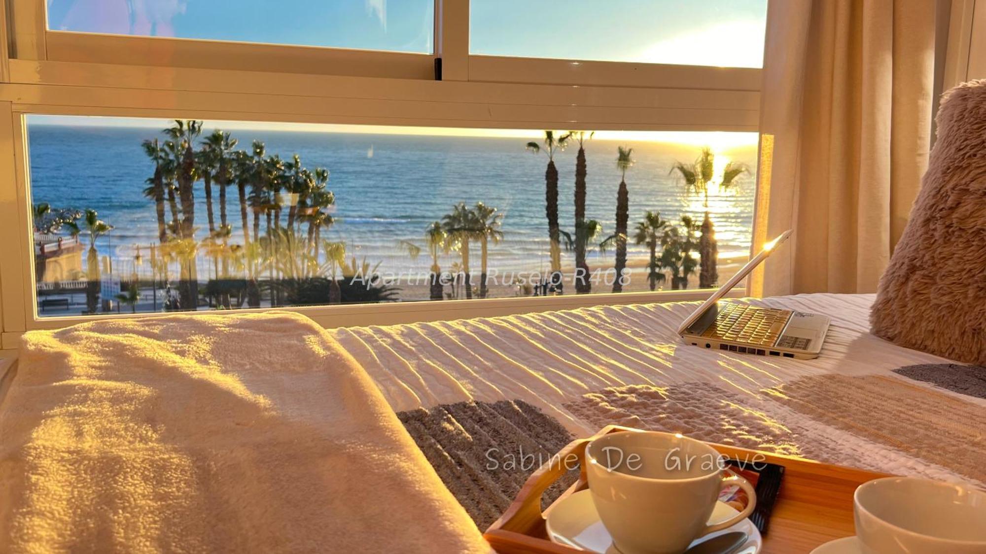 Love Nest By The Sea Wake Up With Ocean Views In Every Room Ruselo R408 تورّوكس كوستا المظهر الخارجي الصورة