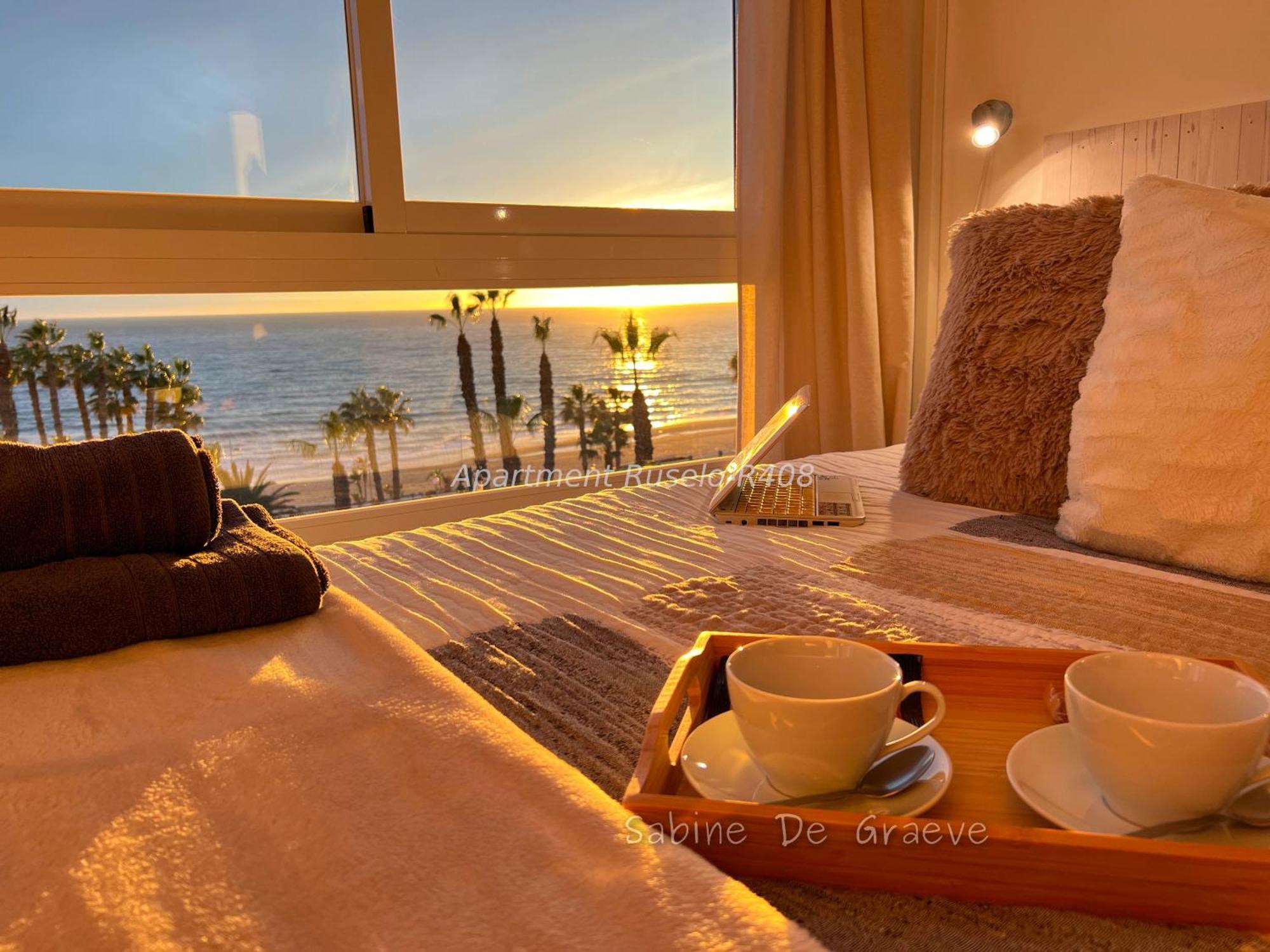 Love Nest By The Sea Wake Up With Ocean Views In Every Room Ruselo R408 تورّوكس كوستا الغرفة الصورة